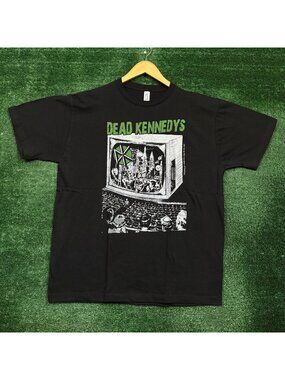 Dead Kennedy's No Lessons T-shirt size XL